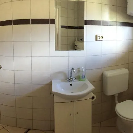 Apartman Yellow Park *